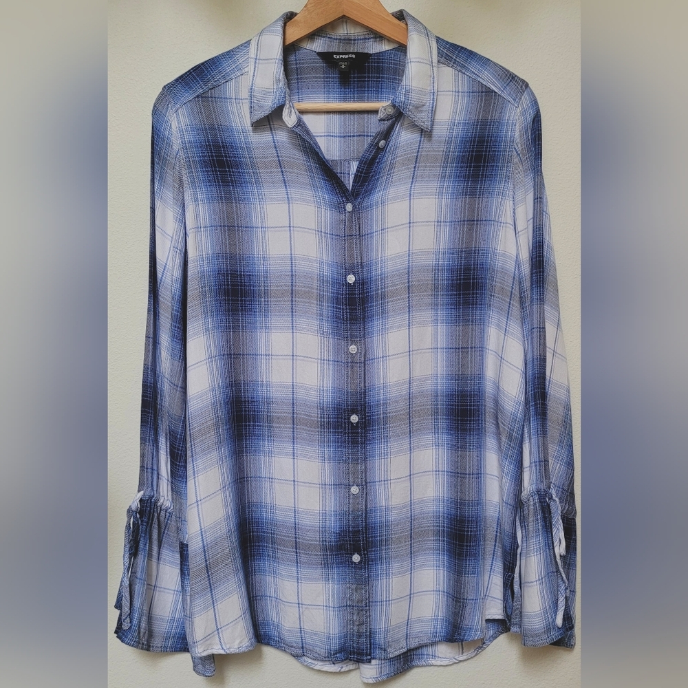 Express Flare Sleeve 100% Rayon Button Front Shirt, Blue & White Plaid
